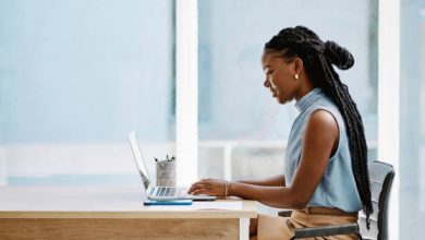How to Write a Professional Profile About Yourself